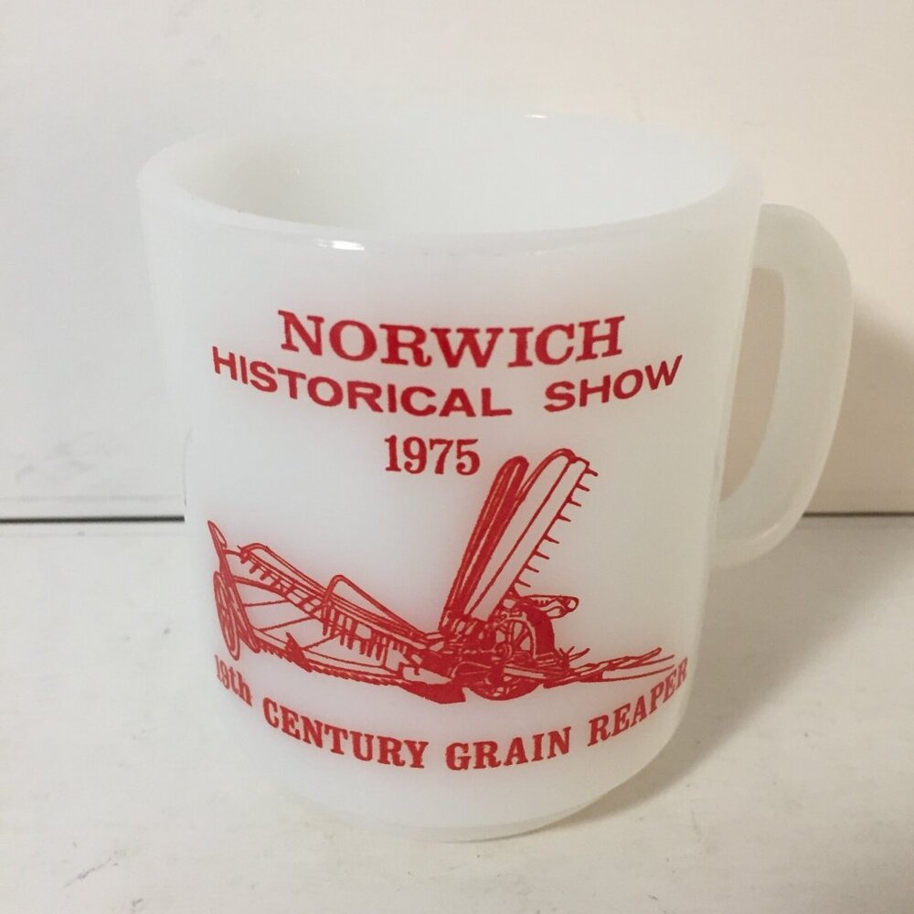 Norwich Historical Farm Show 19th Century Grain Reaper Coffee Mug Milk Glass '75